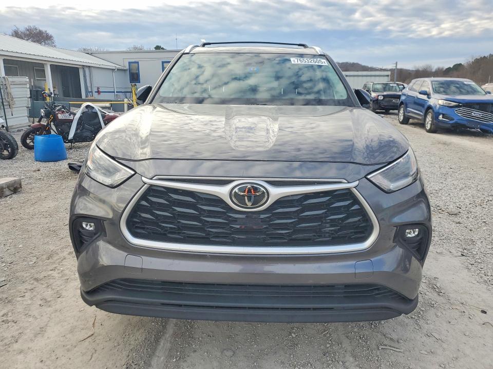 Photo 5 from auction – 2021 TOYOTA HIGHLANDER with VIN 5TDGZRAH8MS089297