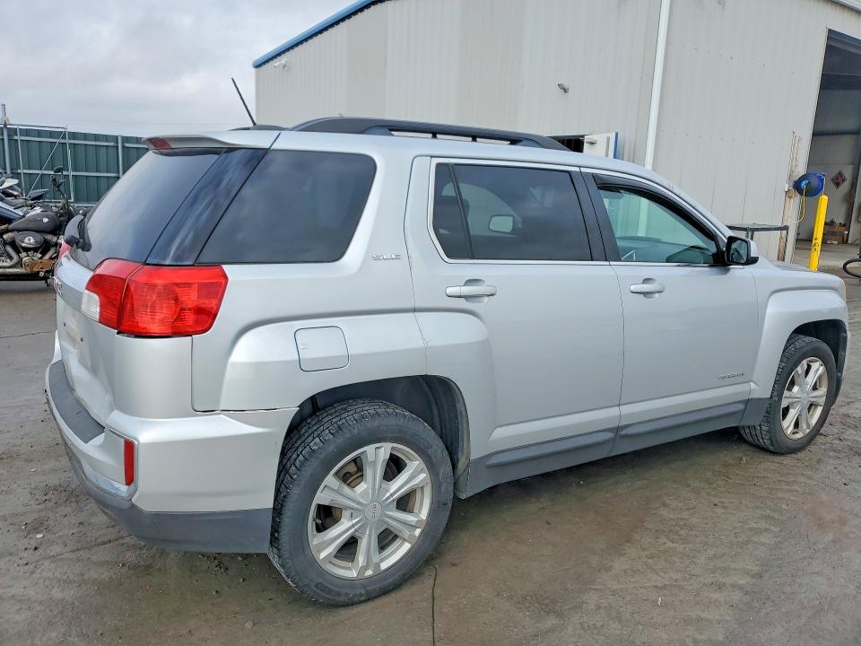 Photo 3 from auction – 2017 GMC TERRAIN with VIN 2GKALNEK5H6295297