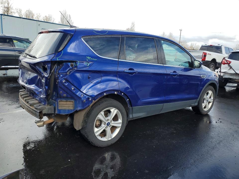 Photo 3 from auction – 2016 FORD ESCAPE SE with VIN 1FMCU9G95GUC00476