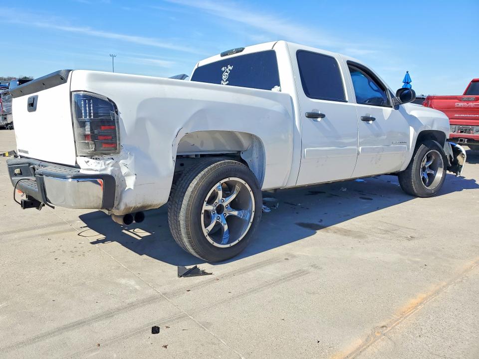 Photo 3 from auction – 2007 CHEVROLET SILVERADO with VIN 3GCEC13J57G554907