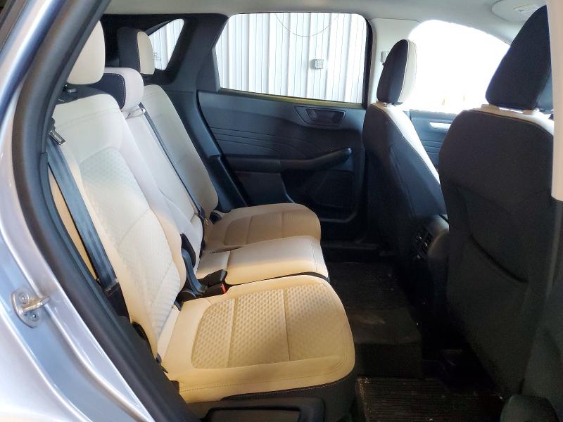 Photo 11 from auction – 2022 FORD ESCAPE with VIN 1FMCU9G60NUA22916