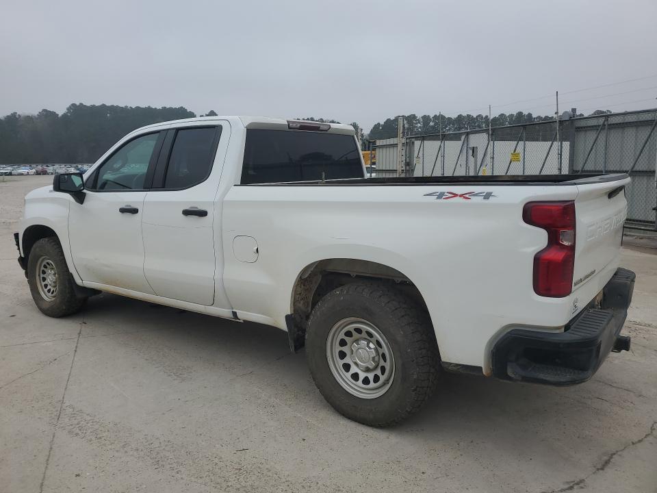 Photo 2 from auction – 2021 CHEVROLET SILVERADO with VIN 1GCRYAEF4MZ322774