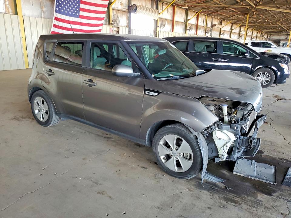 Photo 4 from auction – 2016 KIA SOUL with VIN KNDJN2A21G7375706