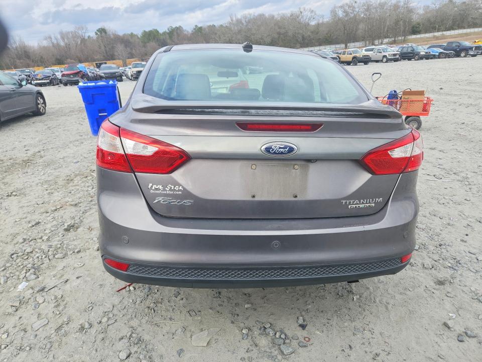صورة رقم 6 من المزاد - 2014 FORD FOCUS مع VIN 1FADP3J24EL435551