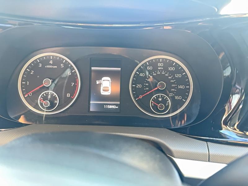 Photo 8 from auction – 2022 KIA K5 with VIN 5XXG14J29NG090578