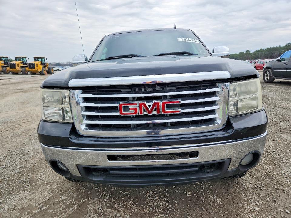 Photo 5 from auction – 2010 GMC SIERRA K15 with VIN 3GTRKWE34AG293485