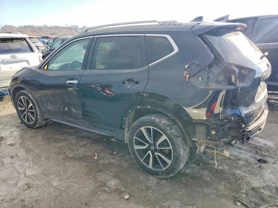 Photo 2 from auction – 2019 NISSAN ROGUE S with VIN 5N1AT2MV5KC819709