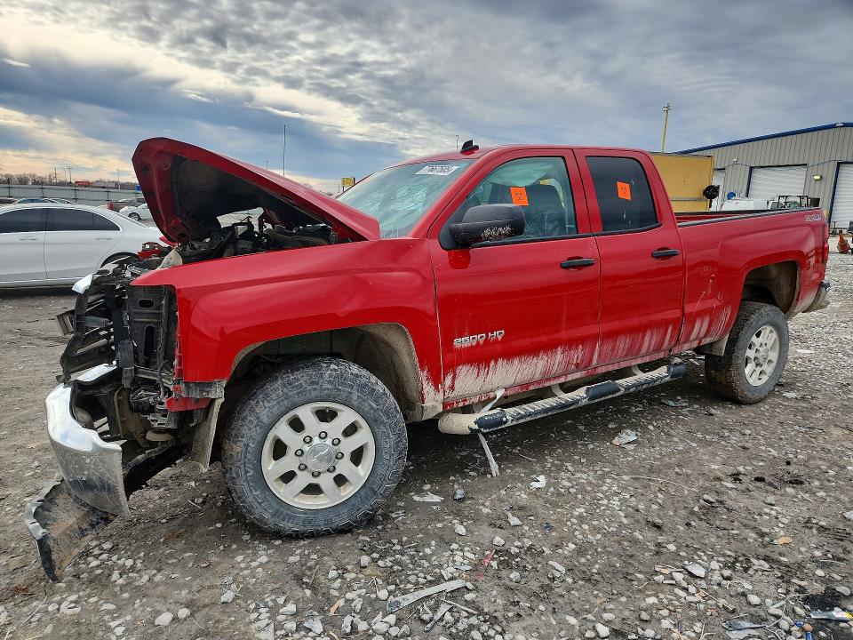 CHEVROLET SILVERADO 2015 with VIN 1GC2KVEG6FZ134375 - Photo from auction