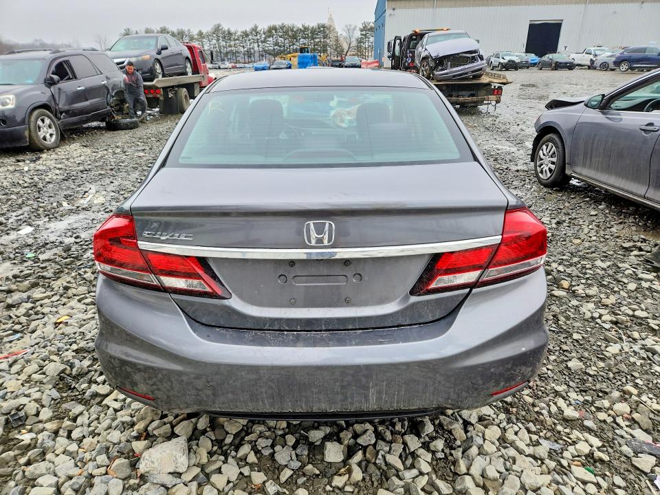 Photo 6 from auction – 2013 HONDA CIVIC with VIN 2HGFB2F58DH522252