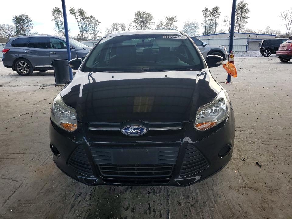 Photo 5 from auction – 2014 FORD FOCUS with VIN 1FADP3F21EL402063