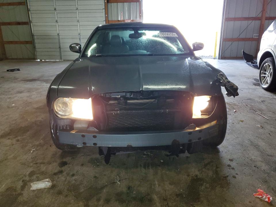 صورة رقم 5 من المزاد - 2005 CHRYSLER 300C مع VIN 2C3JA63HX5H651567
