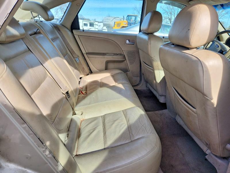 Photo 10 from auction – 2005 FORD FIVE HUNDRED with VIN 1FAFP25195G174852