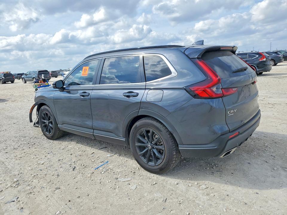 Photo 2 from auction – 2023 HONDA CR-V with VIN 7FARS5H5XPE005561