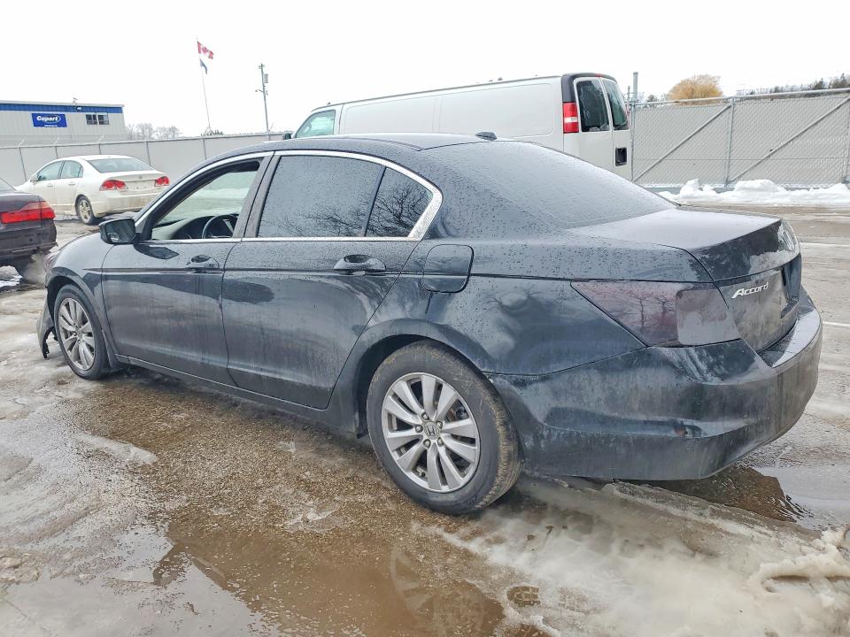 Photo 2 from auction – 2010 HONDA ACCORD with VIN 1HGCP2F83AA805893