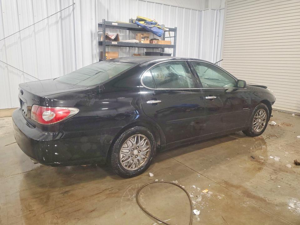 Photo 3 from auction – 2004 LEXUS ES 330 with VIN JTHBA30G445050427