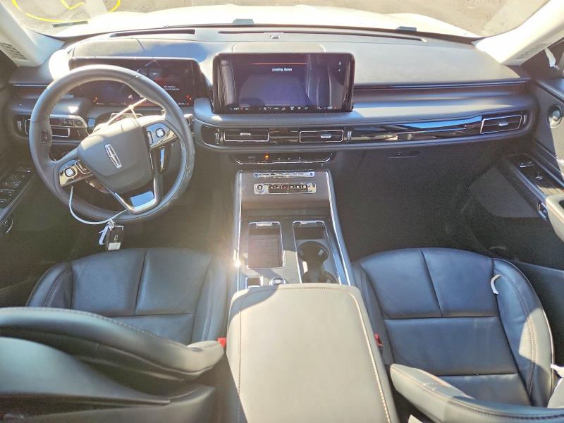 Photo 8 from auction – 2025 LINCOLN AVIATOR with VIN 5LM5J7WC6SGL10461