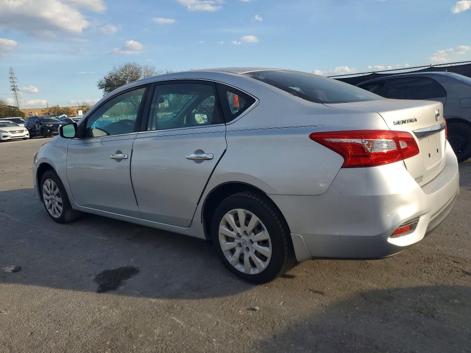 Photo 2 from auction – 2017 NISSAN SENTRA with VIN 3N1AB7AP0HY349022