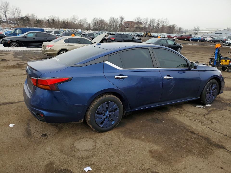 Фото 3 с аукциона – 2019 NISS ALTIMA с VIN 1N4BL4BV9KC207056