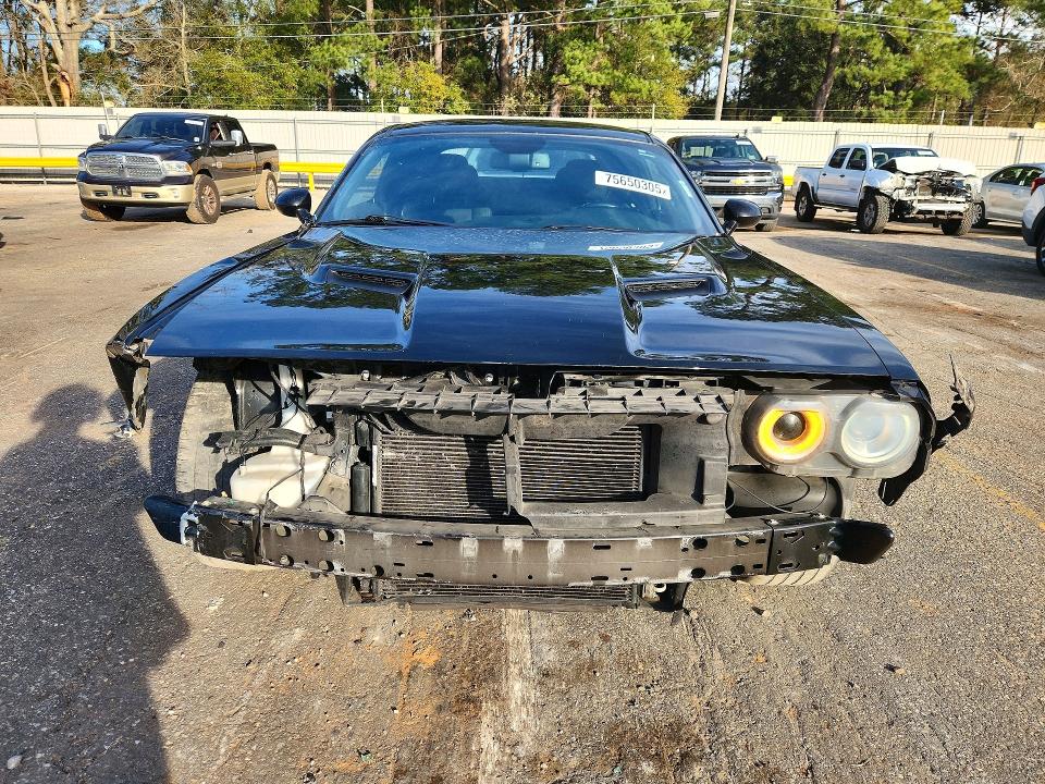 Photo 5 from auction – 2018 DODGE CHALLENGER with VIN 2C3CDZAG0JH251507