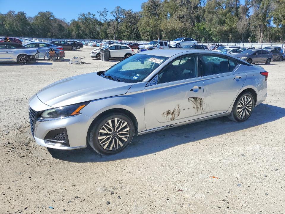 NISSAN ALTIMA 2024 with VIN 1N4BL4DV3RN410133 - Photo from auction