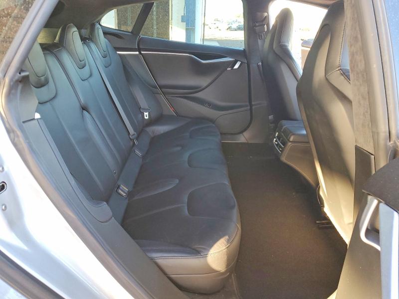 Photo 10 from auction – 2014 TESLA MODEL S with VIN 5YJSA1H18EFP58136