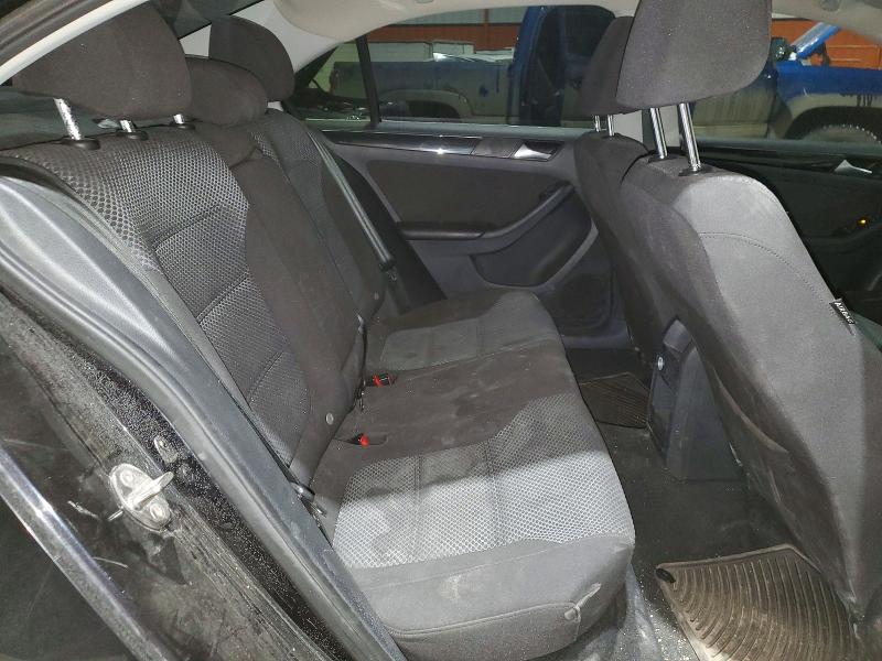 Photo 10 from auction – 2015 VOLKSWAGEN JETTA with VIN 3VWD07AJ3FM219877