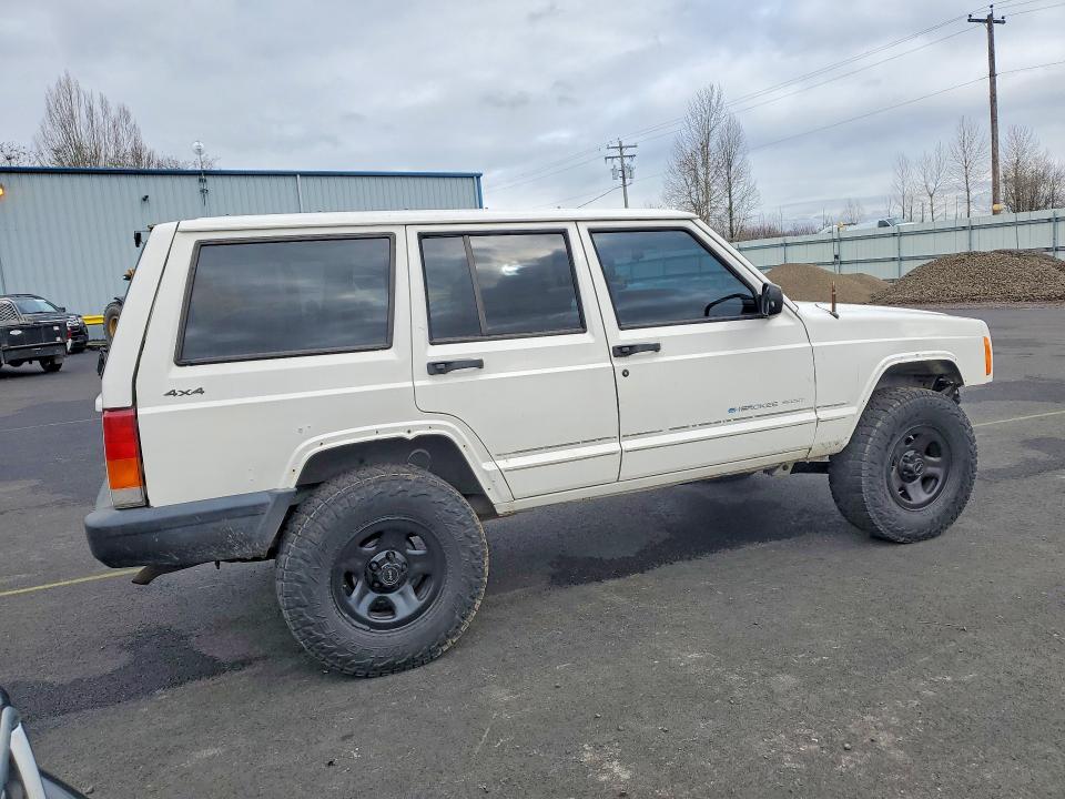Photo 3 from auction – 2001 JEEP CHEROKEE with VIN 1J4FF48S91L605070