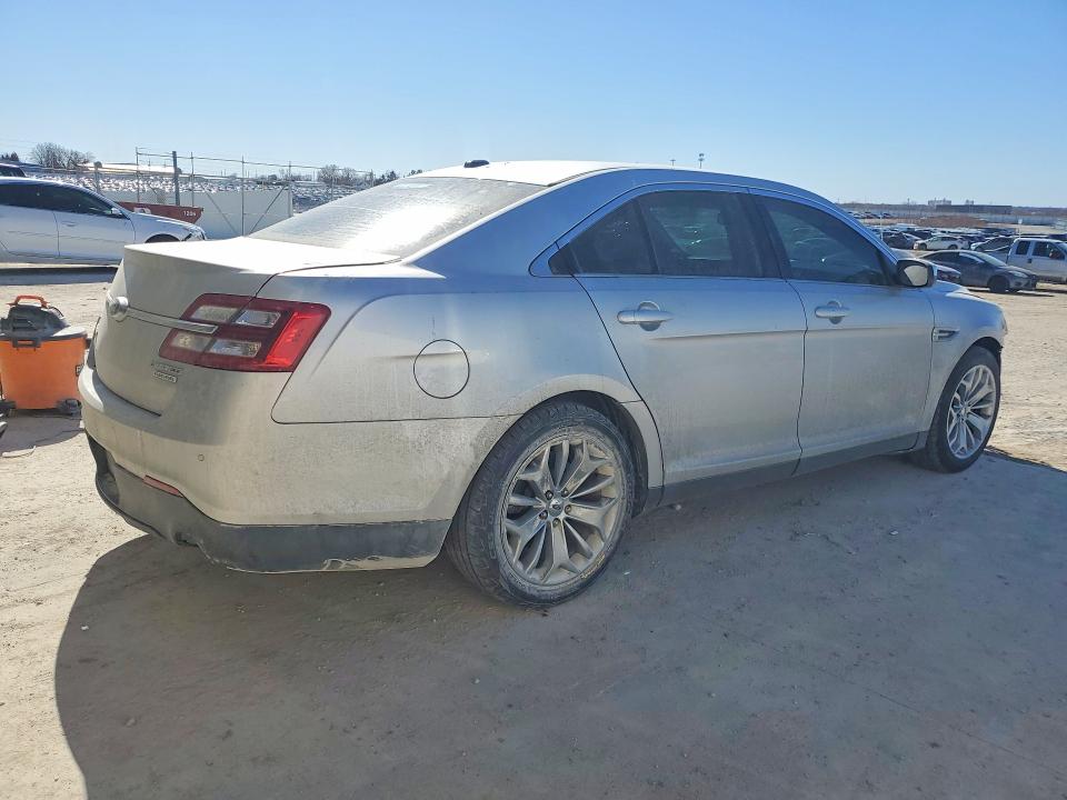 Photo 3 from auction – 2013 FORD TAURUS with VIN 1FAHP2F80DG149437