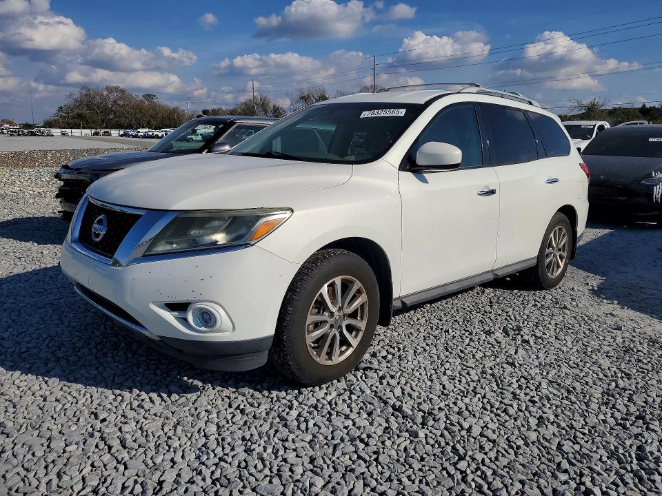 NISSAN PATHFINDER 2013 with VIN 5N1AR2MM5DC612939 - Photo from auction