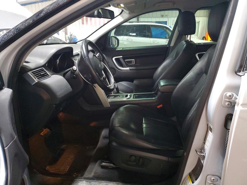 Photo 7 from auction – 2017 LAND ROVER DISCOVERY with VIN SALCR2BG1HH665827