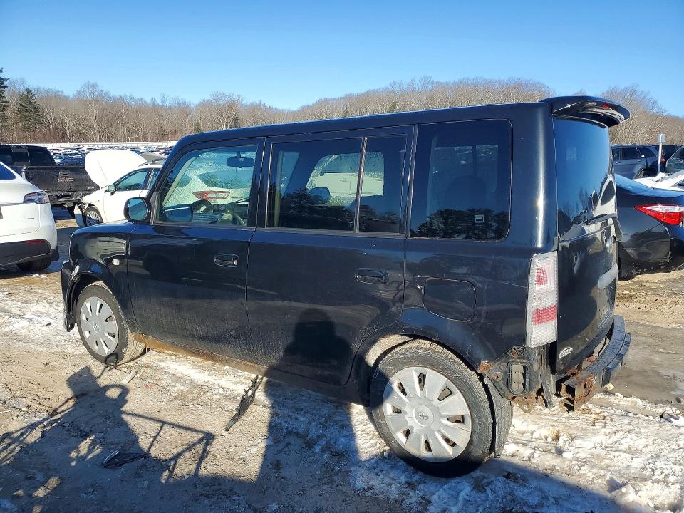 Photo 2 from auction – 2006 TOYOTA SCION with VIN JTLKT334964113452