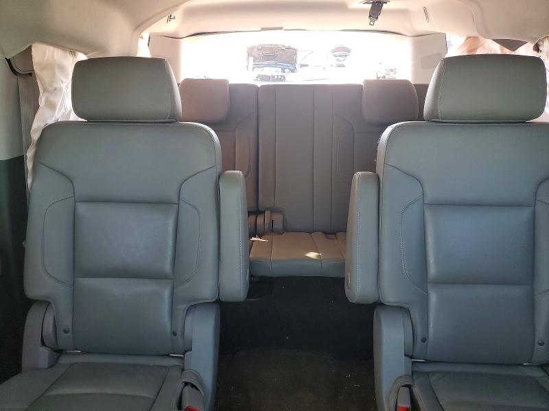 Photo 10 from auction – 2015 CHEVROLET SUBURBAN K with VIN 1GNSKJKC2FR692077