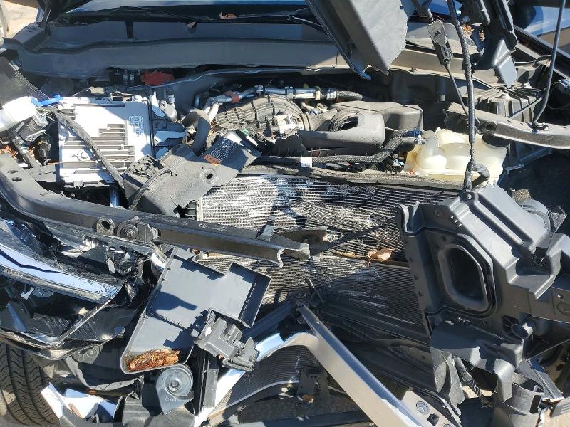 Photo 11 from auction – 2022 FORD EXPLORER with VIN 1FMSK8BBXNGC37251