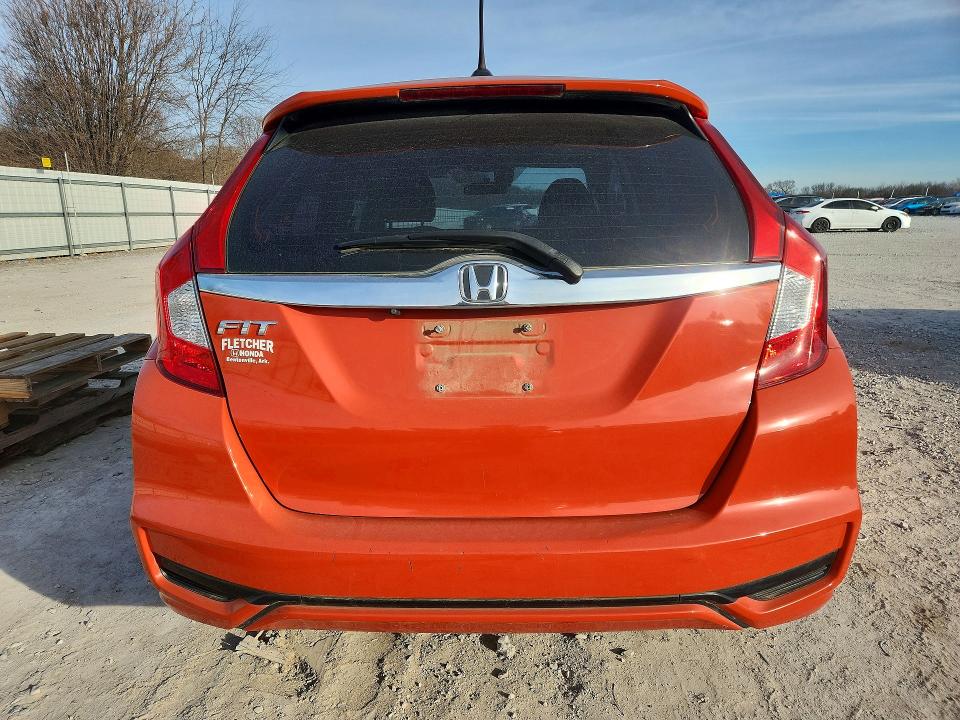 Photo 6 from auction – 2018 HONDA FIT with VIN 3HGGK5H89JM702950
