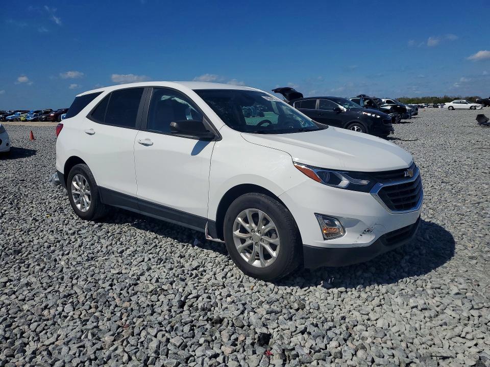 Photo 4 from auction – 2021 CHEVROLET EQUINOX with VIN 3GNAXHEV0MS175485