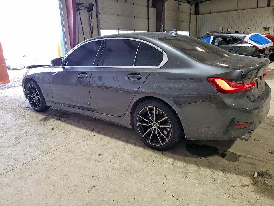 Photo 2 from auction – 2019 BMW 330XI with VIN 3MW5R7J53K8A05312