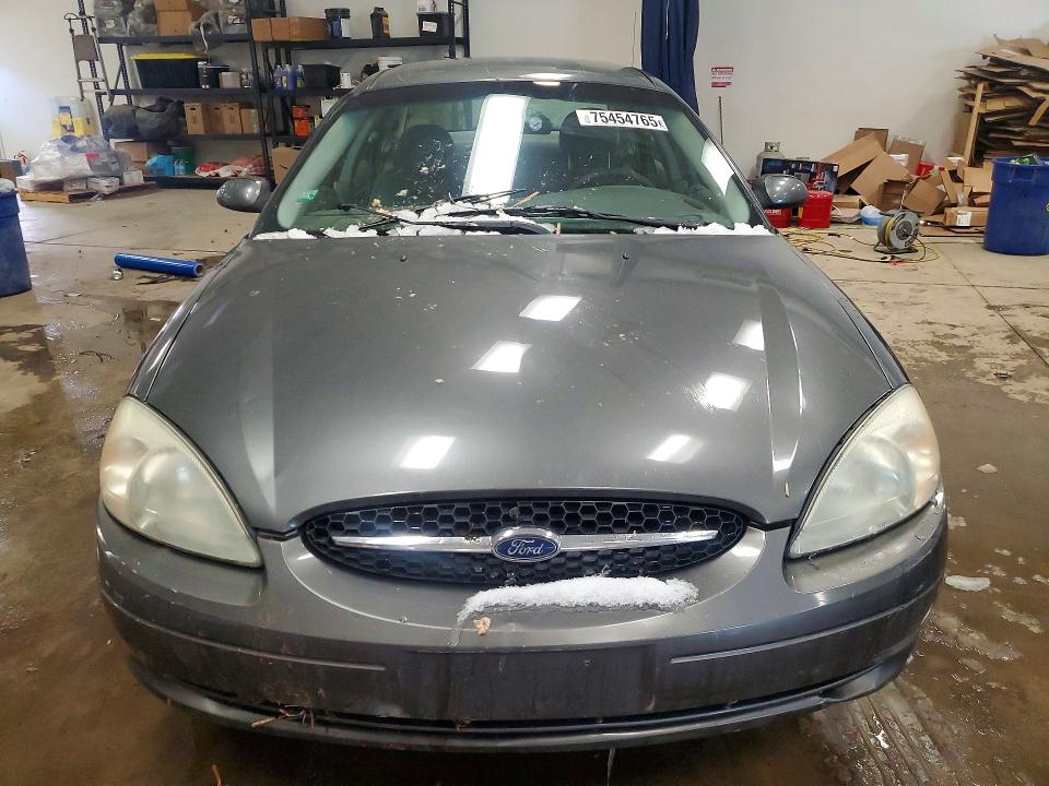 Photo 5 from auction – 2003 FORD TAURUS SES with VIN 1FAFP55283G166670