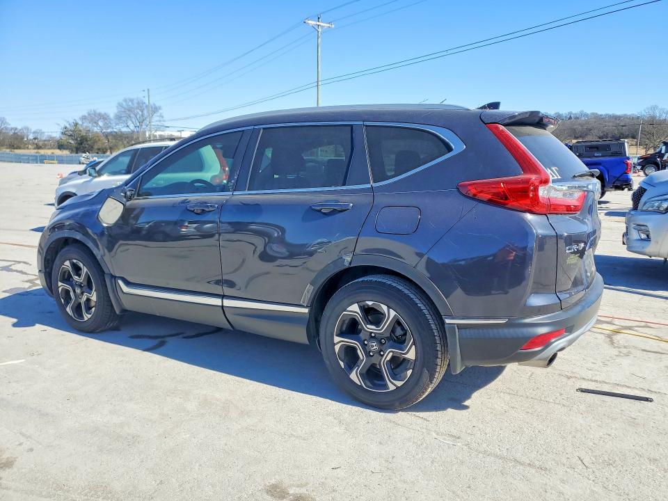 Photo 2 from auction – 2019 HONDA CR-V with VIN 7FARW1H90KE000989