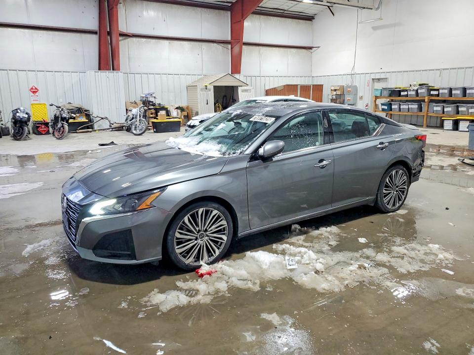 NISSAN ALTIMA SL 2023 with VIN 1N4BL4EV2PN385494 - Photo from auction