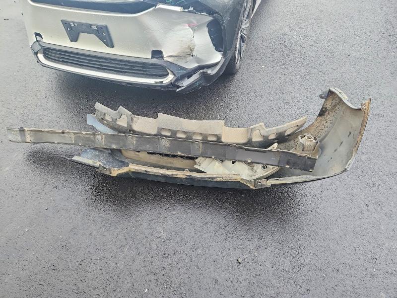 صورة رقم 12 من المزاد - 2006 TOYOTA COROLLA MA مع VIN 2T1KR32E96C583546