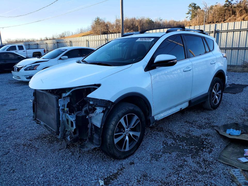 TOYOTA RAV4 XLE 2017 with VIN 2T3WFREV2HW329551 - Photo from auction