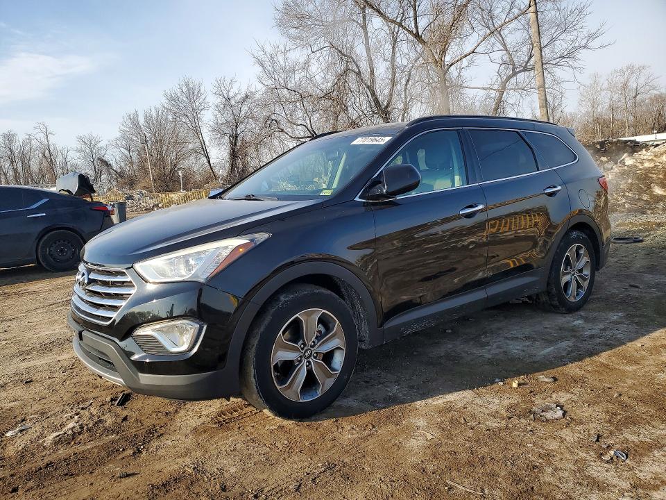 HYUNDAI SANTA FE 2015 with VIN KM8SMDHF0FU089028 - Photo from auction