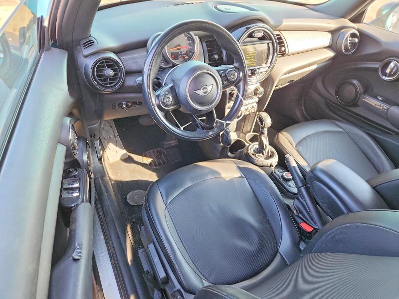 Photo 8 from auction – 2016 MINI COOPER with VIN WMWWG5C58G3C19663