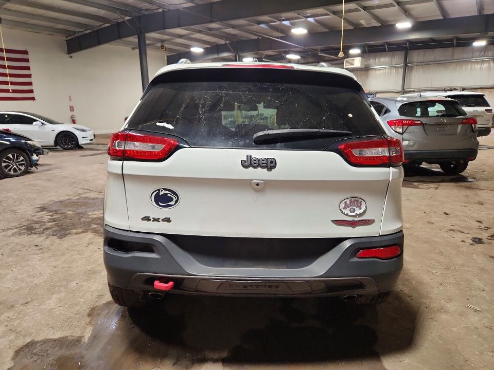 Photo 6 from auction – 2015 JEEP CHEROKEE with VIN 1C4PJMBS2FW525178