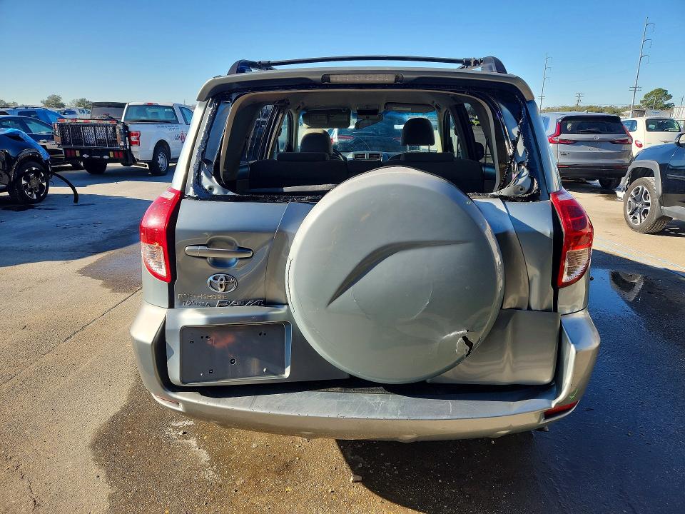 Photo 6 from auction – 2007 TOYOTA RAV4 with VIN JTMZD33VX76042722