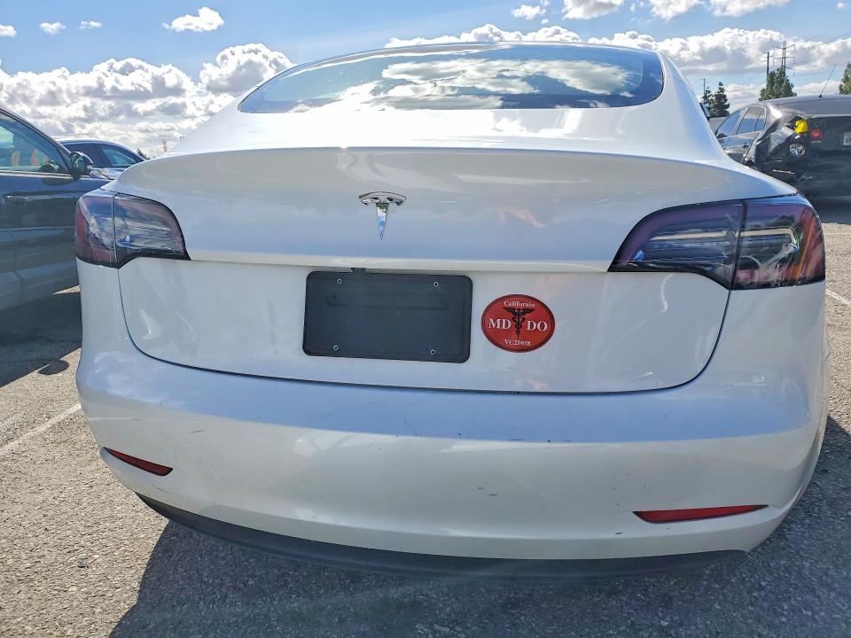 Photo 6 from auction – 2023 TESLA MODEL 3 with VIN 5YJ3E1EA8PF402415