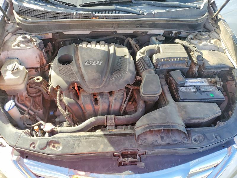 Photo 11 from auction – 2011 HYUNDAI SONATA with VIN 5NPEC4ACXBH102912