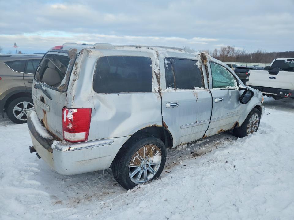 Photo 3 from auction – 2008 CHRYSLER ASPEN LIMI with VIN 1A8HW58258F132306