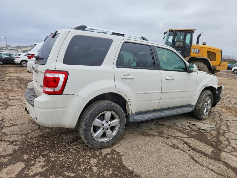 Photo 3 from auction – 2010 FORD ESCAPE with VIN 1FMCU0EG7AKC94621