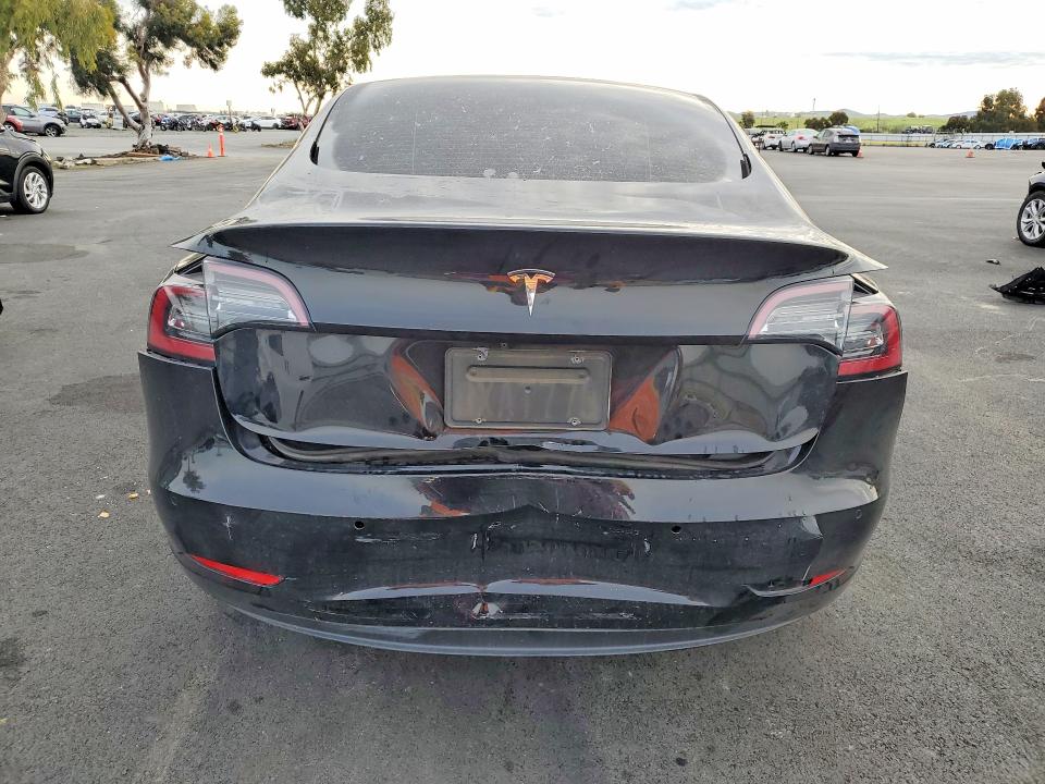 Photo 6 from auction – 2021 TESLA MODEL 3 with VIN 5YJ3E1EA9MF998114